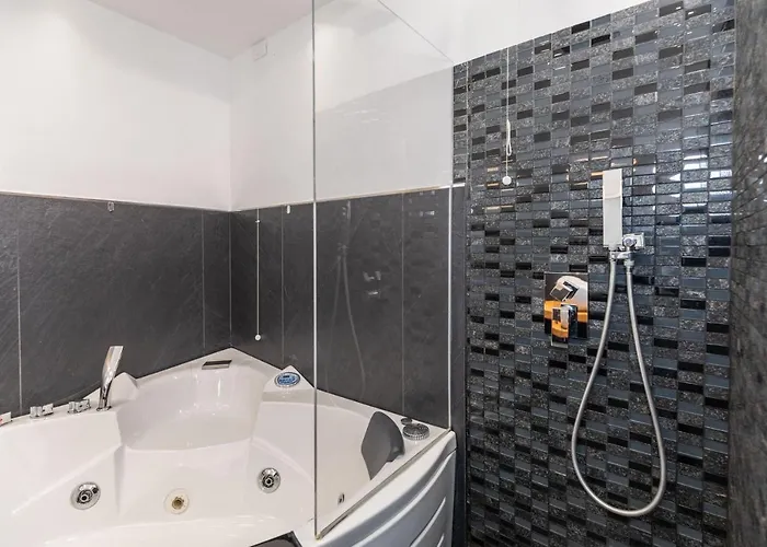 Giorgiapartaments Black Exclusive شقة البندقية
